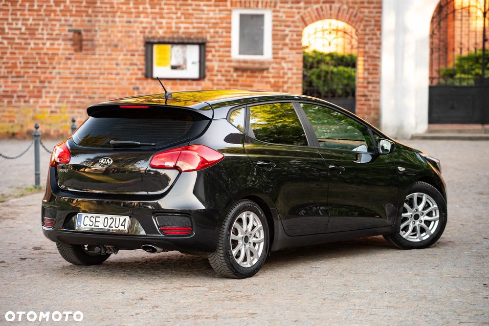 Kia Ceed 1.4 Attract - 8
