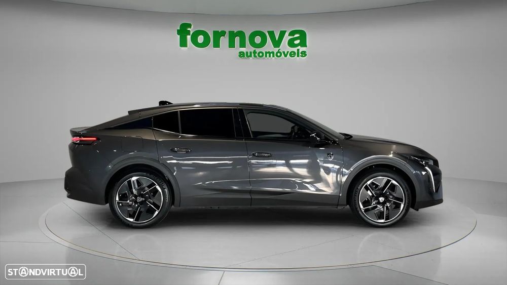 Peugeot 408 1.6 Hybrid GT e-EAT8 - 5