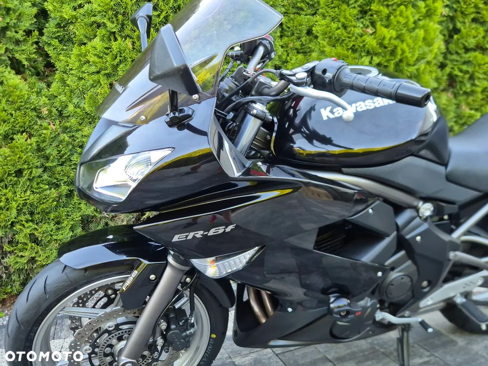 Kawasaki ER - 30