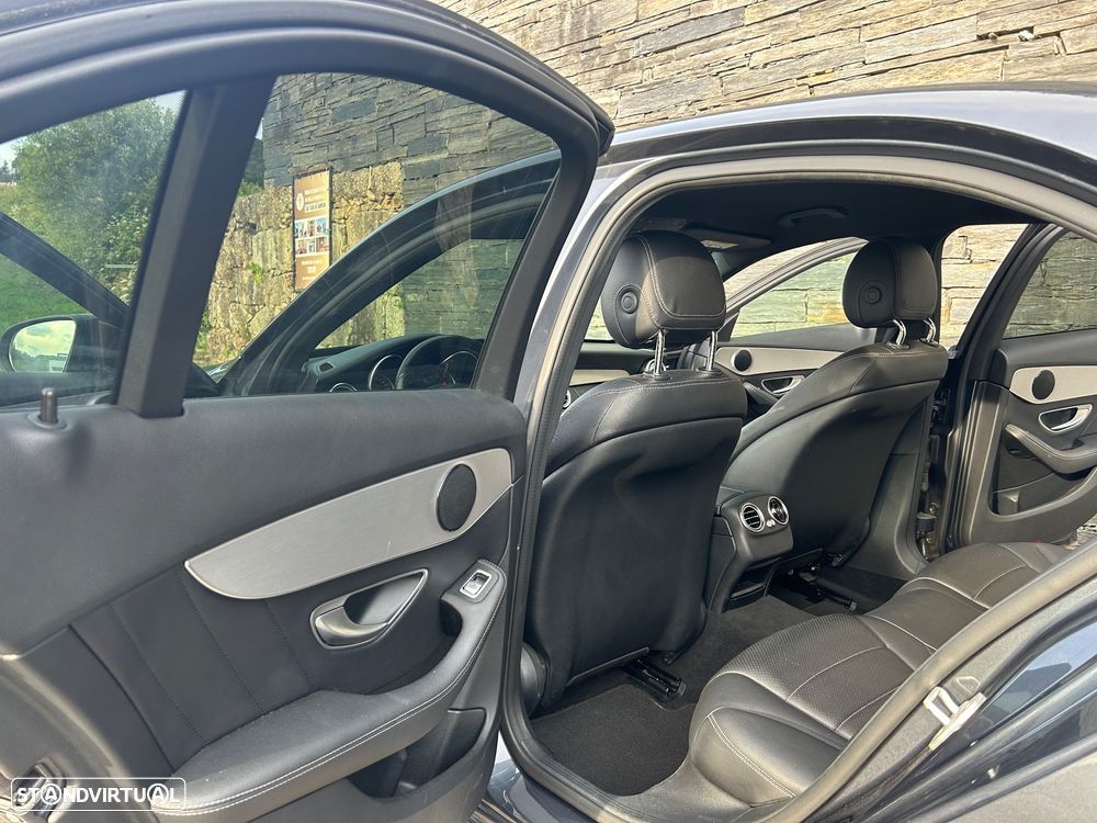 Mercedes-Benz C 250 - 13
