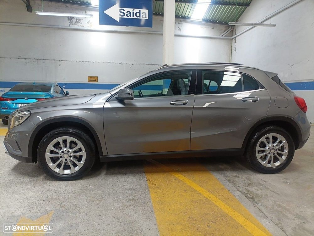 Mercedes-Benz GLA 200 (CDI) d 4Matic 7G-DCT - 15