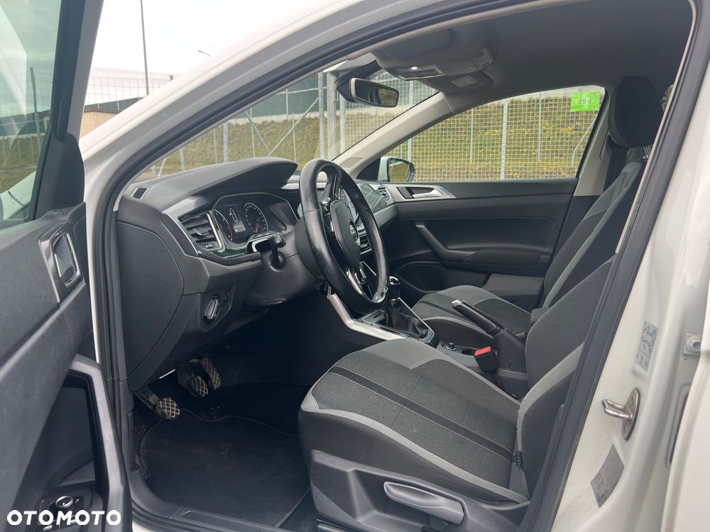 Volkswagen Polo 1.0 TSI Highline - 11