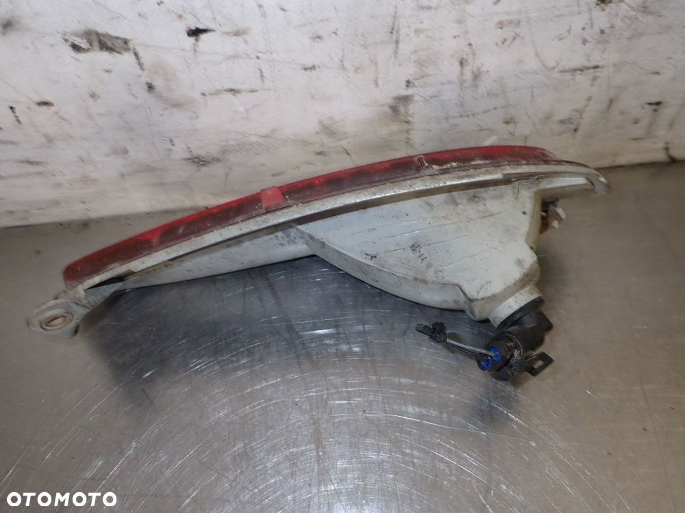 LAMPA PRZECIWMGIELNA TYŁ PRAWA FIAT PUNTO EVO 1.3MJET 51854694 - 3
