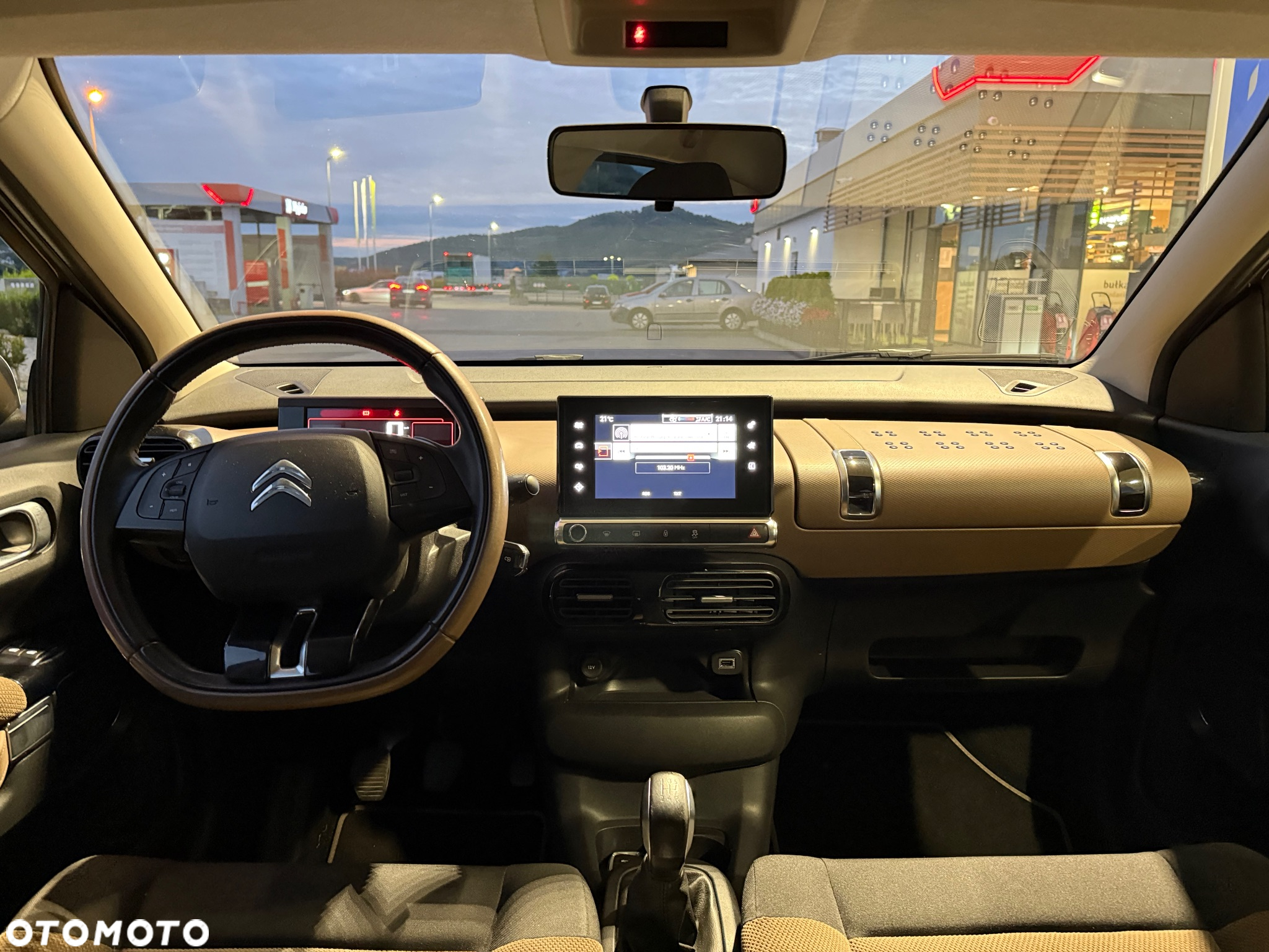 Citroën C4 Cactus 1.2 PureTech Shine - 8