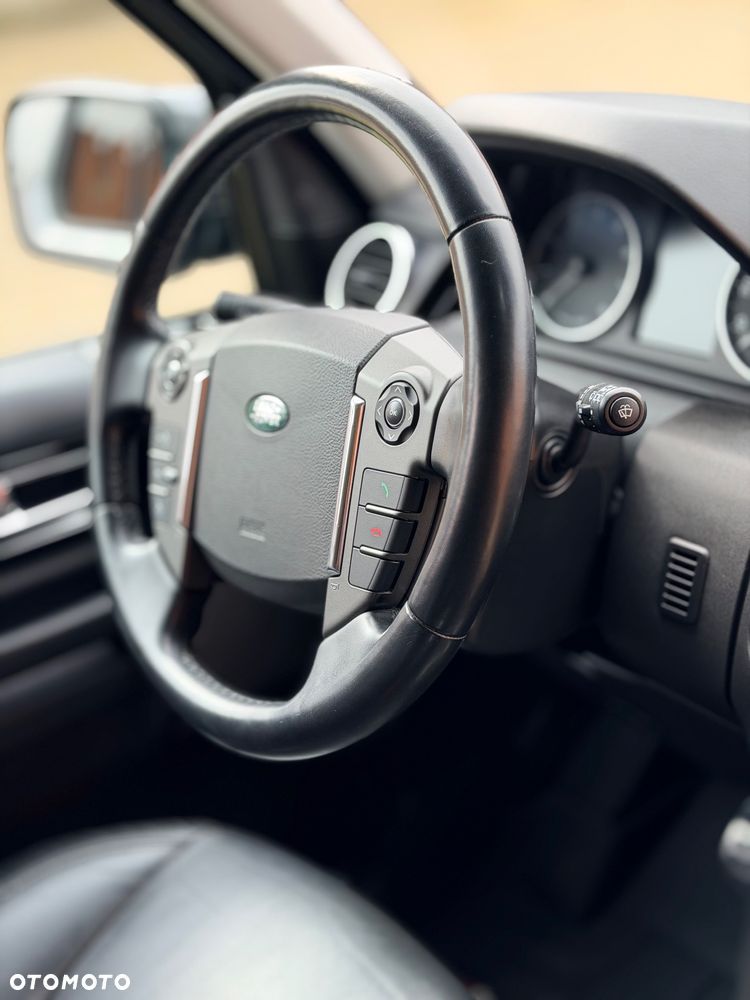 Land Rover Discovery 5.0 V8 HSE - 31