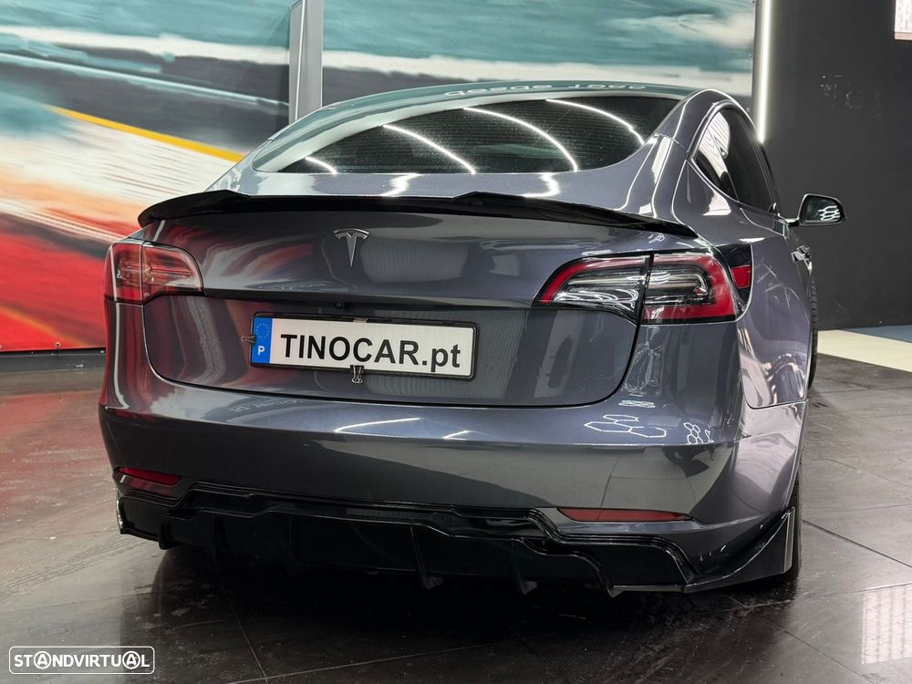 Tesla Model 3 Long Range Tração Traseira - 5
