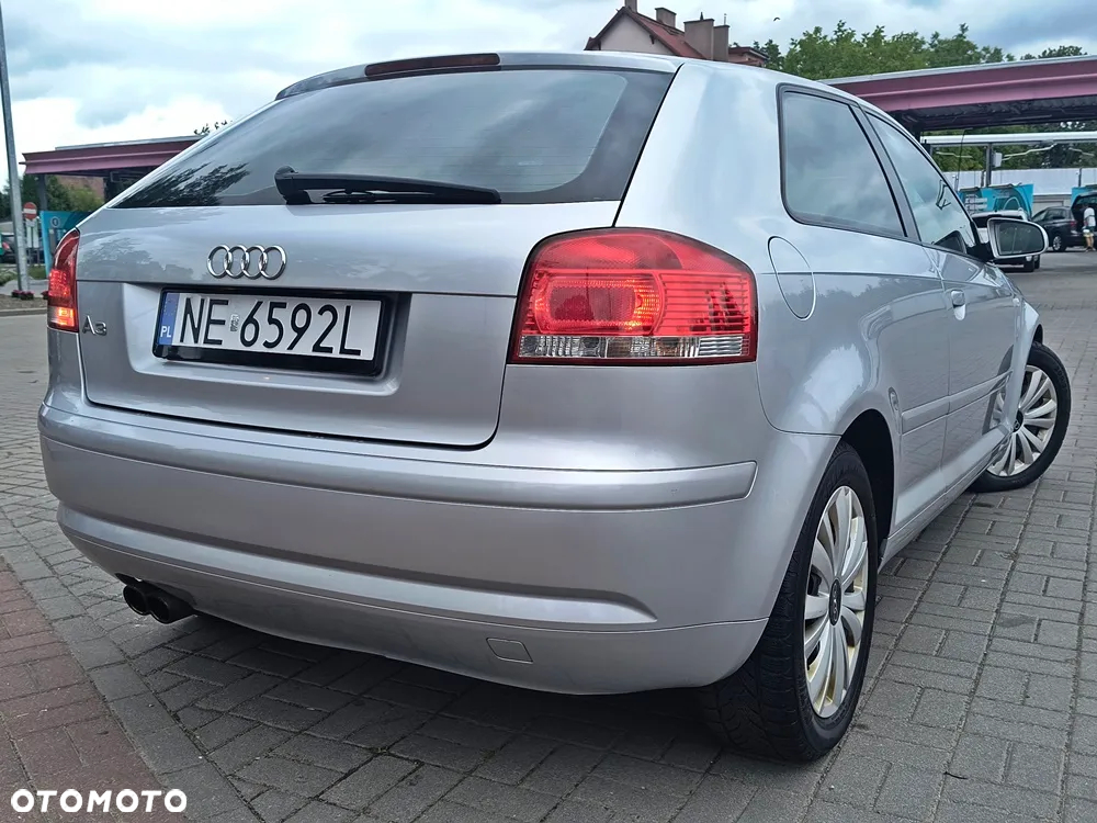 Audi A3 2.0 FSI Ambition - 5