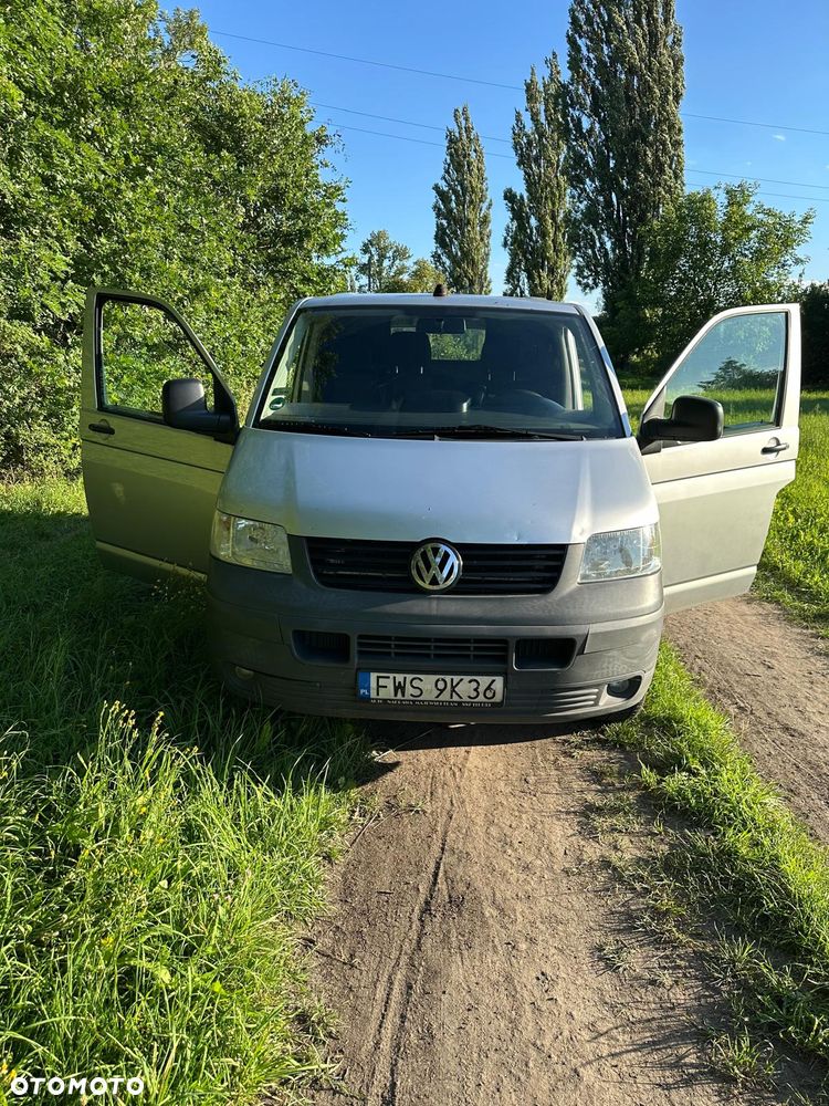 Volkswagen Transporter T5 L2H1 Long - 1