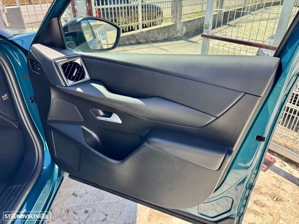 DS DS3 Crossback PureTech 100 MONTMARTRE - 29