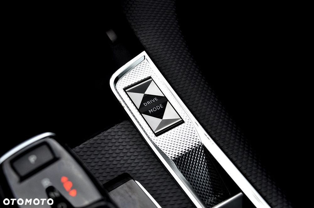 DS Automobiles DS 7 Crossback 1.5 BlueHDi Bastille - 30