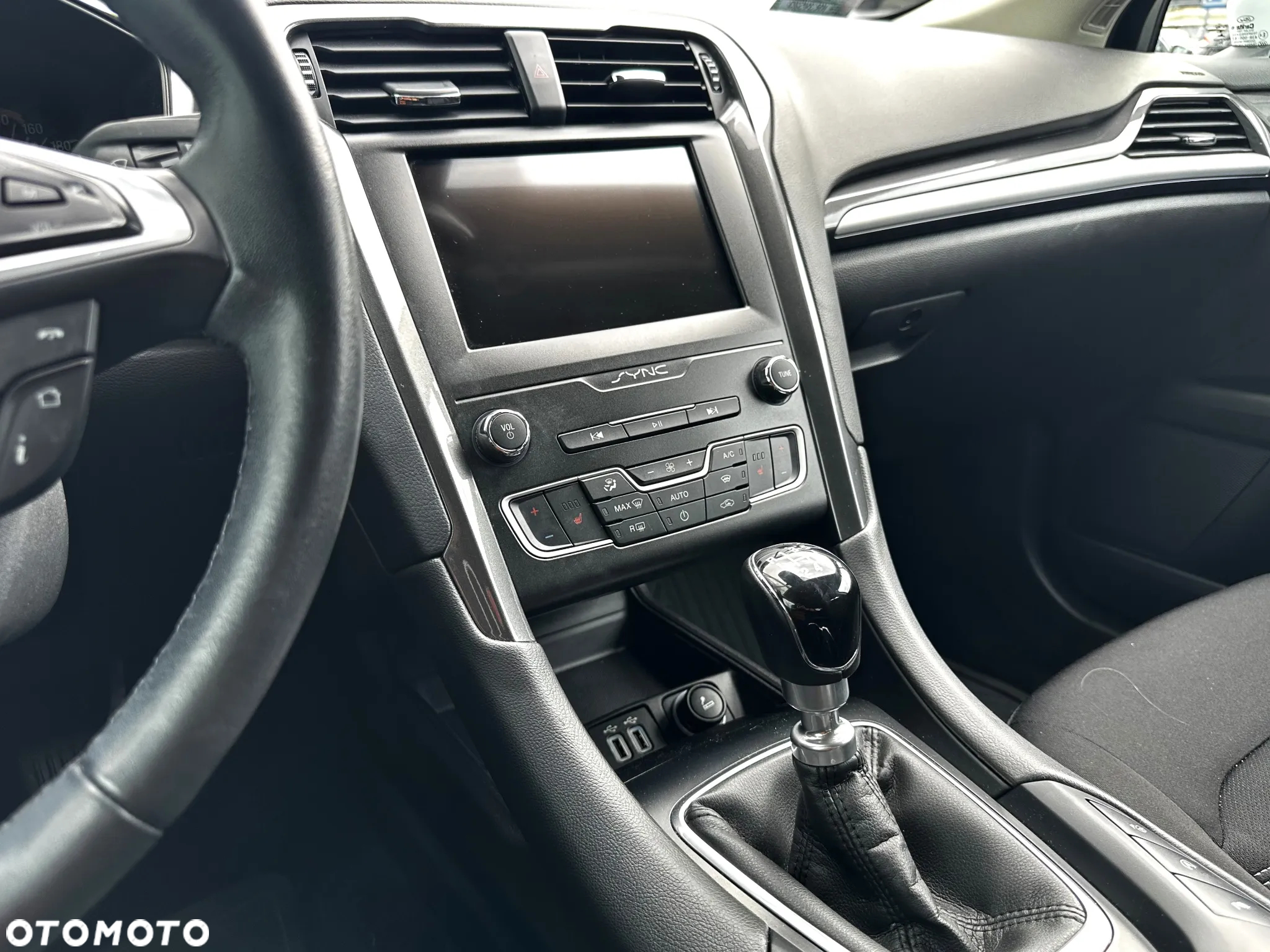 Ford Mondeo 2.0 EcoBlue Executive - 21