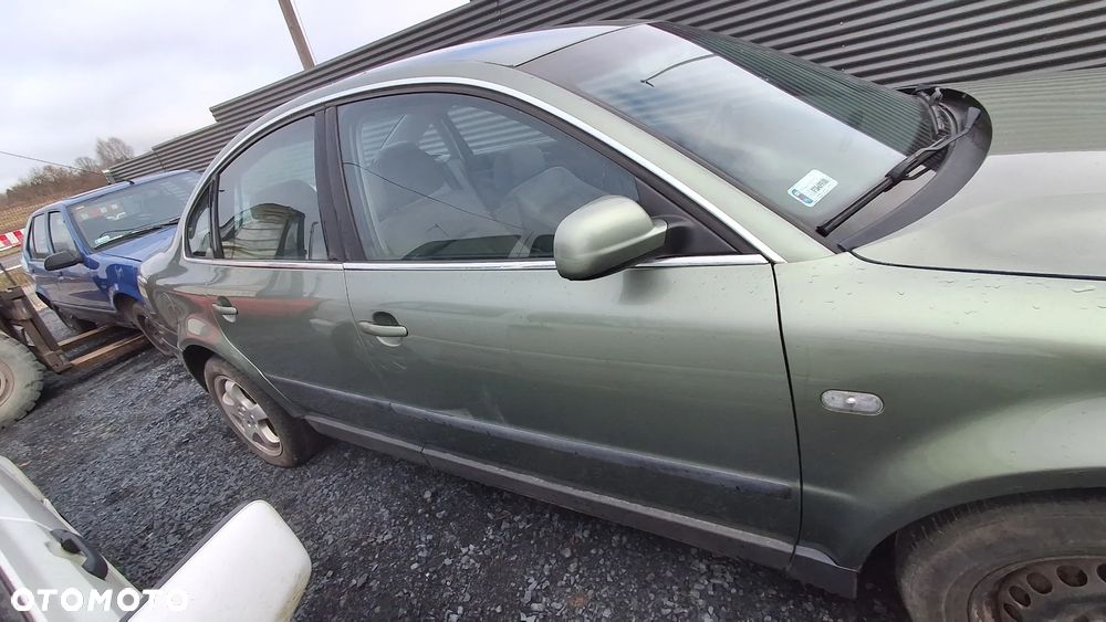 VW PASSAT B5 LIFT FL DRZWI PRAWY PRZÓD PRZEDNIE PRAWE KOMPLETNE LA6W nr. 52/3 - 1