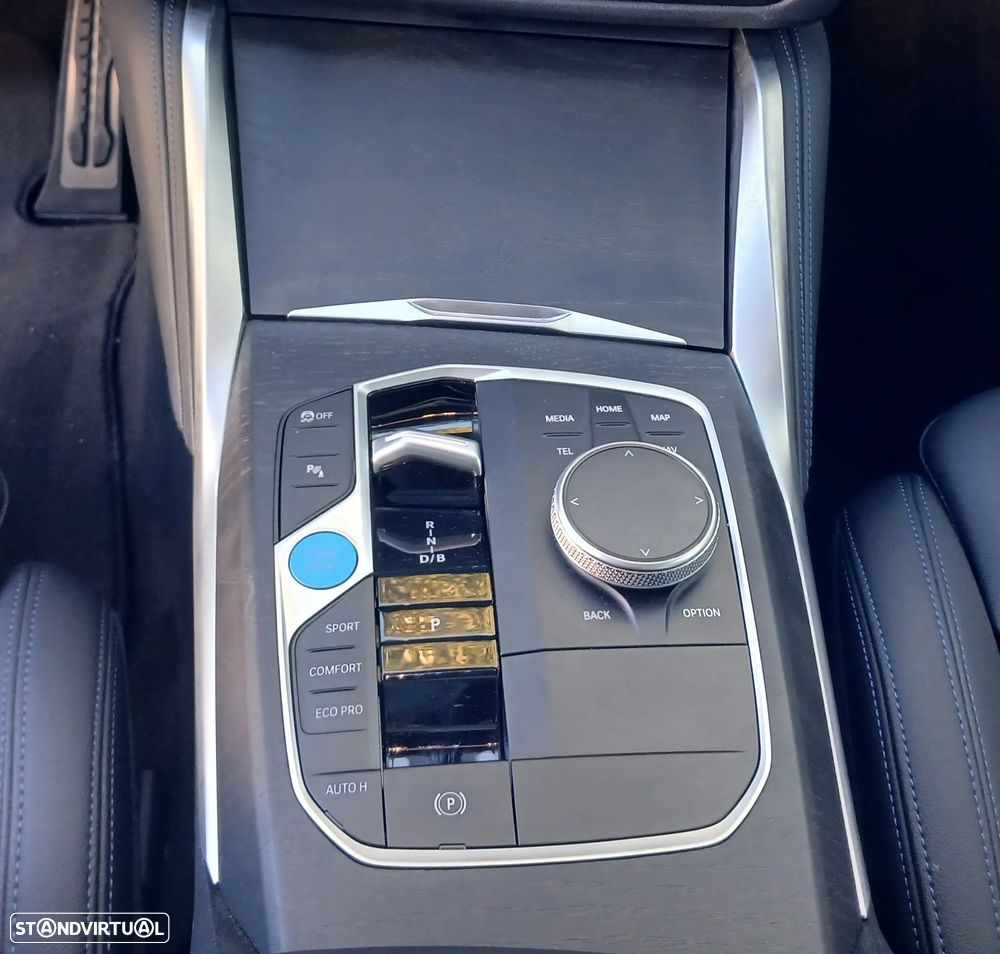 BMW i4 eDrive35 Pack Desportivo M - 11