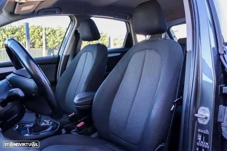 BMW 216 Active Tourer - 8