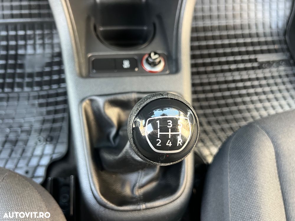 Volkswagen up! 1.0 MPI Move - 25