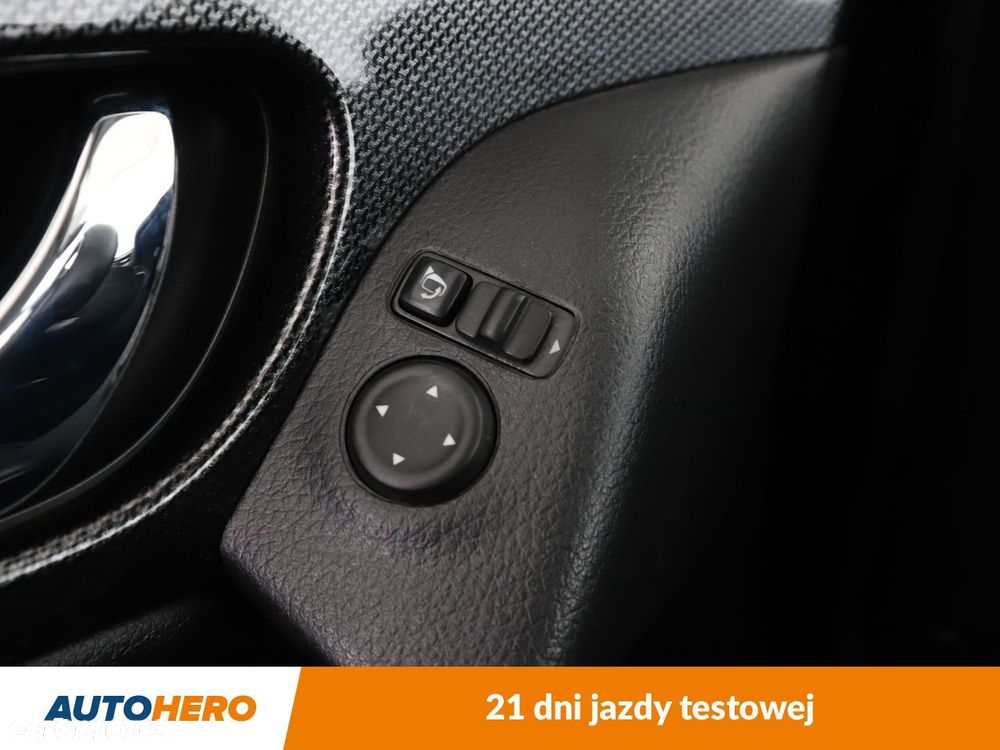 Nissan X-Trail 1.6 DIG-T Tekna 2WD - 32