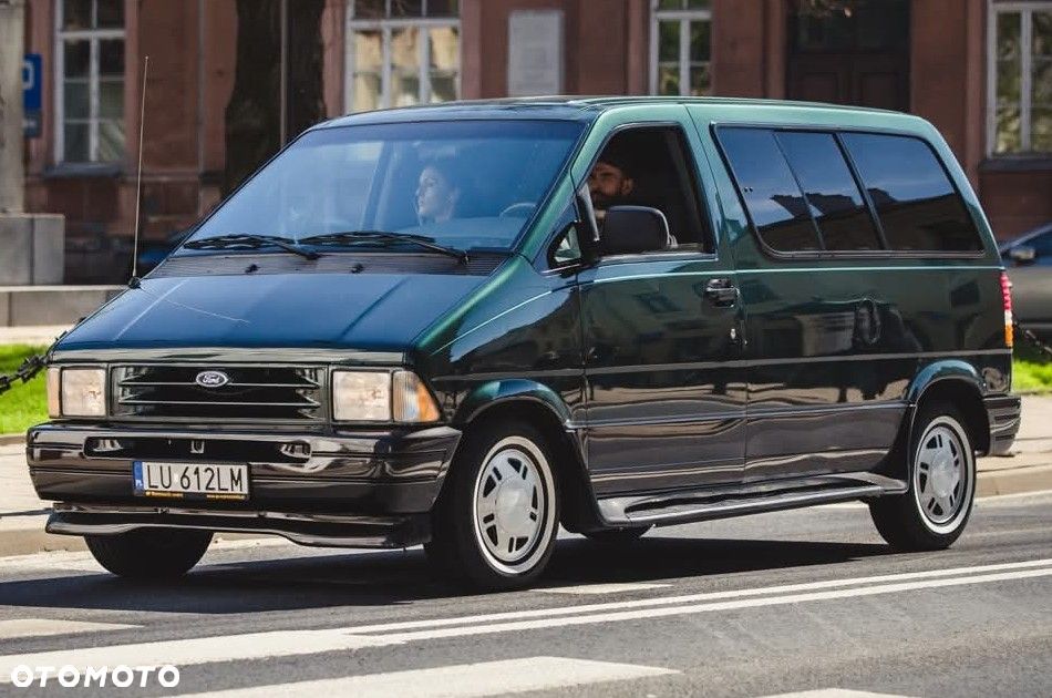 Ford Aerostar - 1