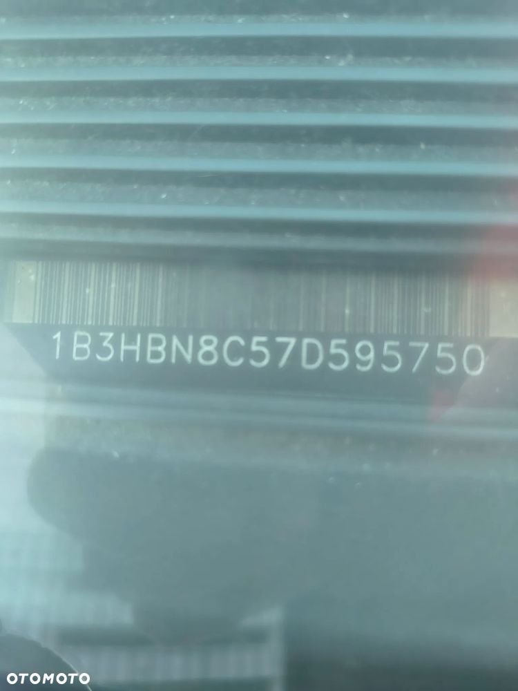 Dodge Caliber 1.8 S - 12