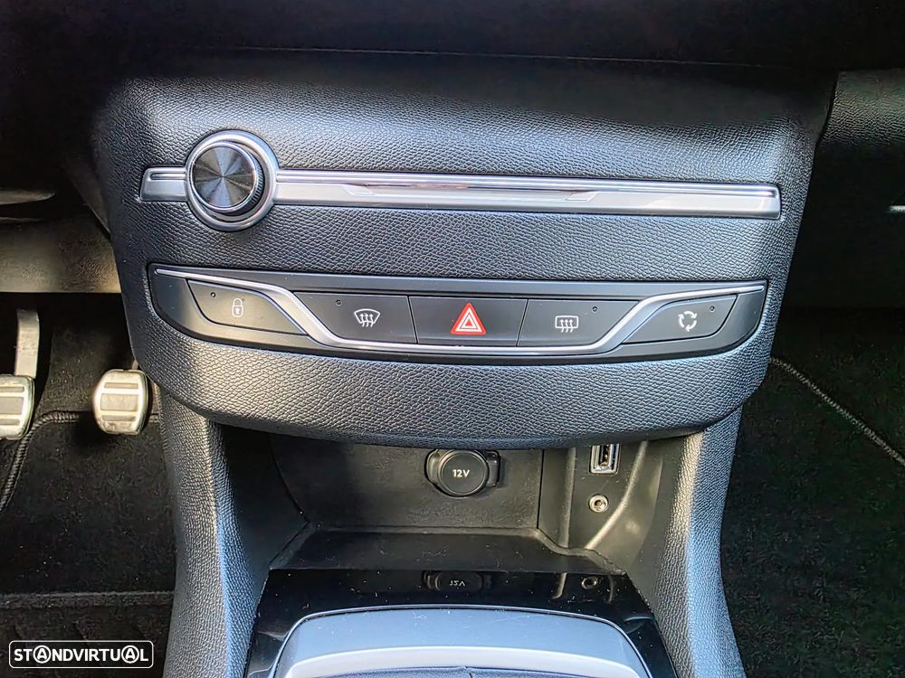 Peugeot 308 SW 1.6 BlueHDi Style - 39