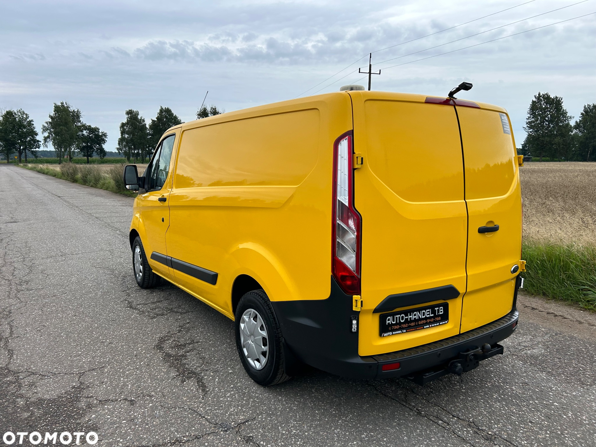 Ford Transit Custom - 11