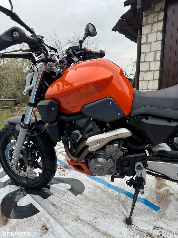 Yamaha MT - 3
