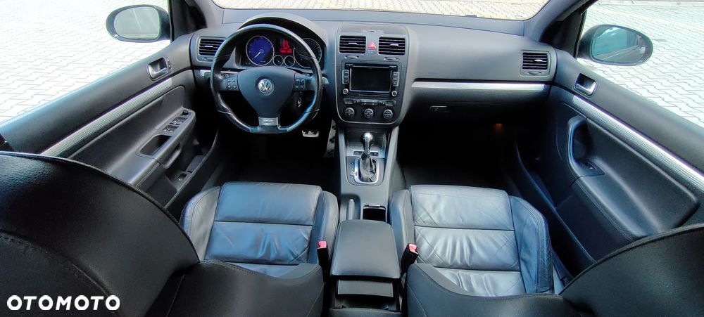 Volkswagen Golf R32 4Motion DSG - 11
