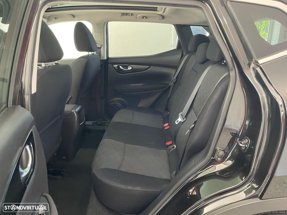 Nissan Qashqai 1.5 dCi N-Connecta 18 RS+PS - 10