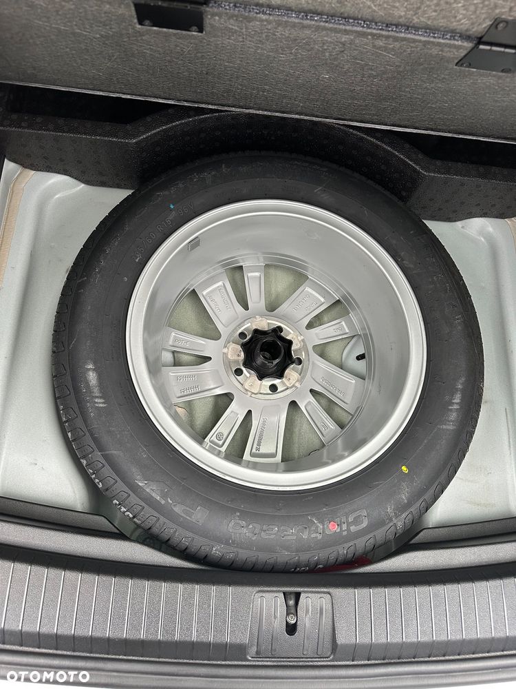 Volkswagen Touran 1.5 TSI EVO Comfortline DSG - 27