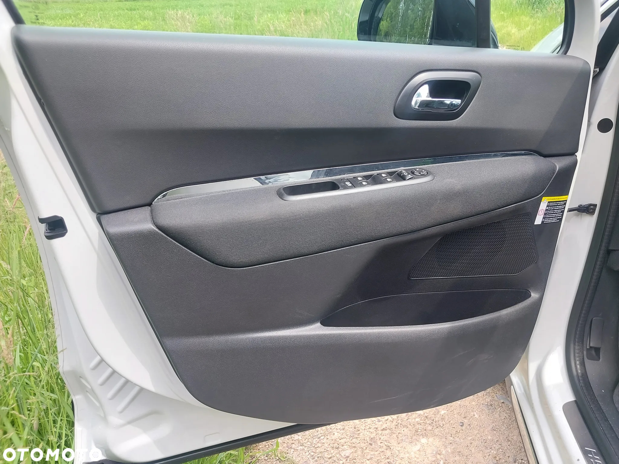 Peugeot 3008 - 11