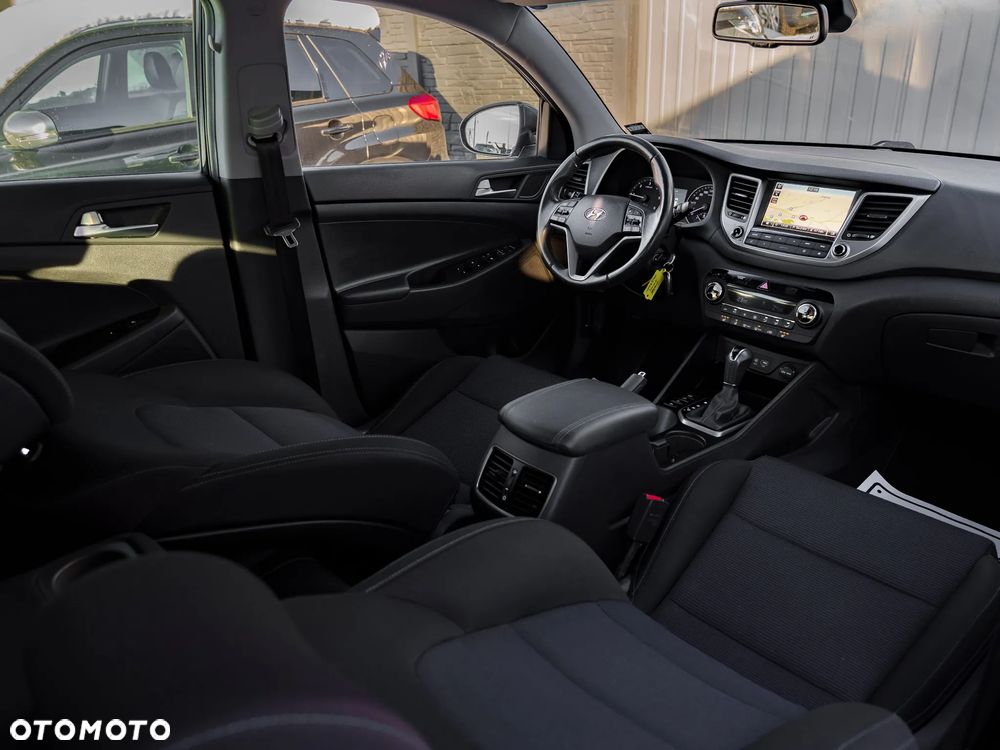 Hyundai Tucson blue 1.7 CRDi 2WD DCT Premium - 20