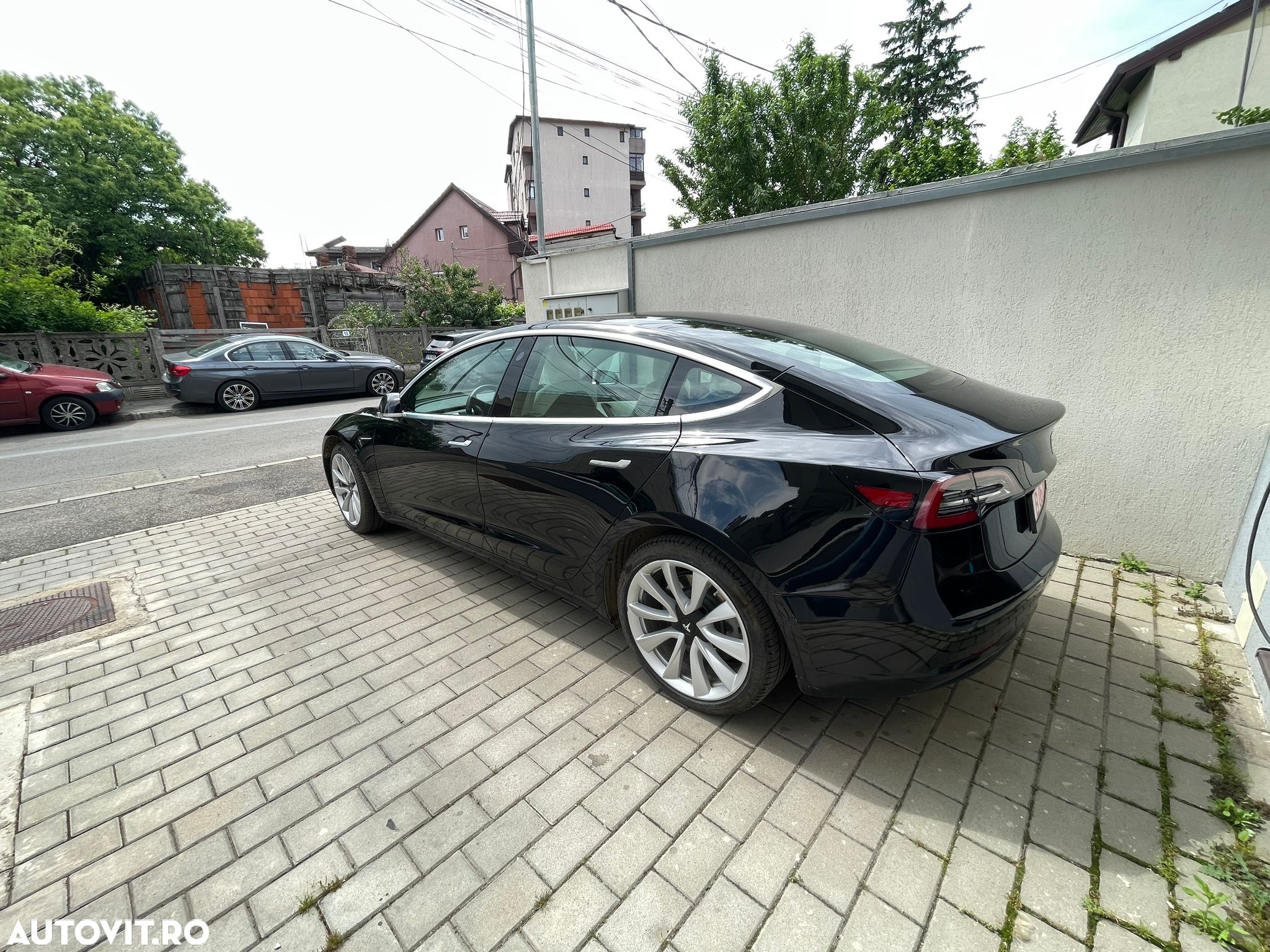 Tesla Model 3 Langstreckenbatterie Allradantrieb Dual Motor - 4