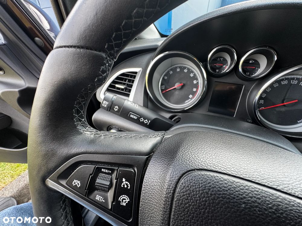 Opel Astra 1.4 Turbo - 30
