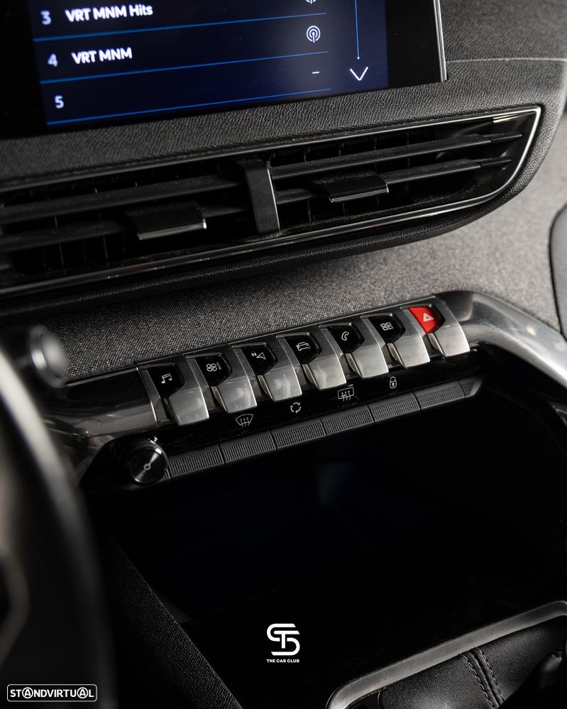 Peugeot 3008 1.2 PureTech Allure Pack - 17