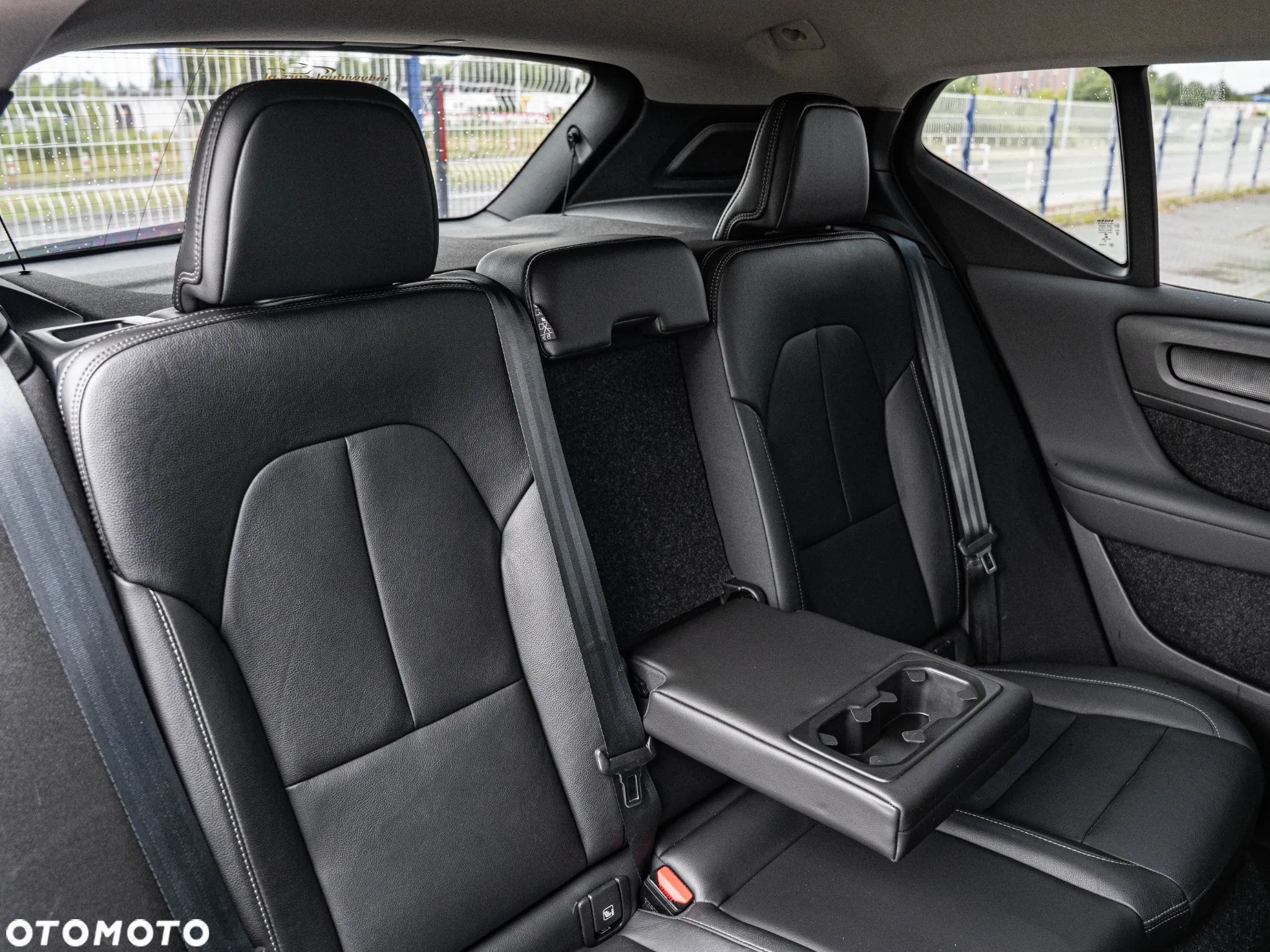 Volvo XC 40 D3 SCR Momentum Core - 28