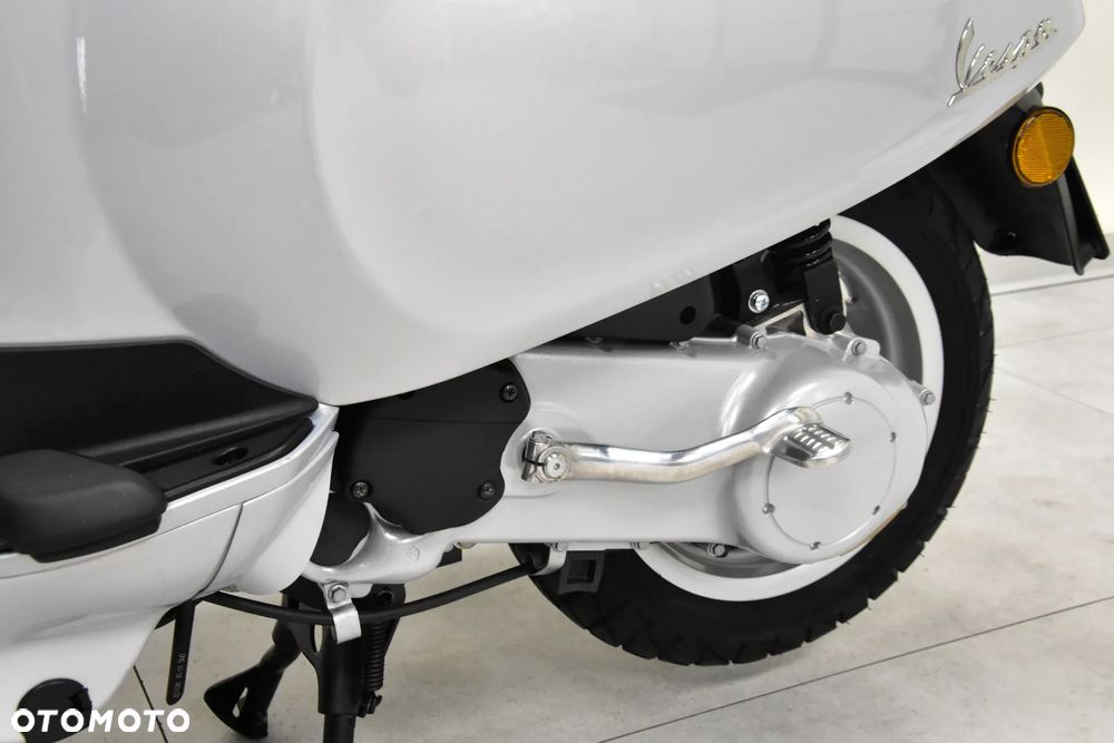 Vespa Primavera - 38