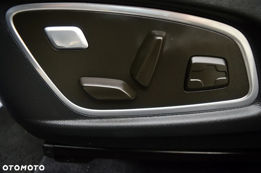 Renault Koleos 2.0 Blue dCi Initiale Paris 4x4 X-Tronic - 37