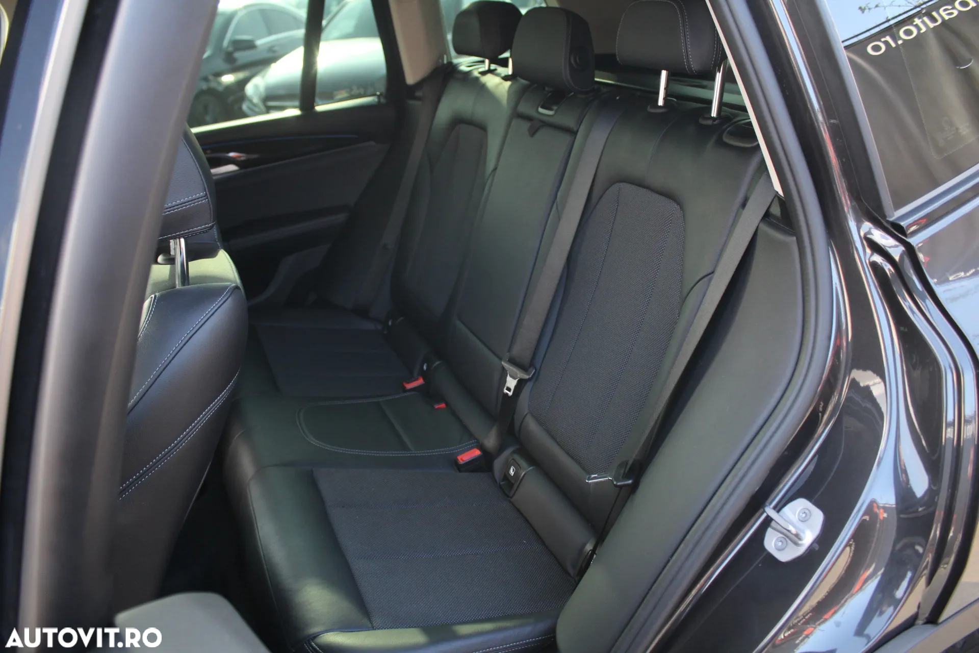 BMW X3 xDrive30e AT PHEV - 17