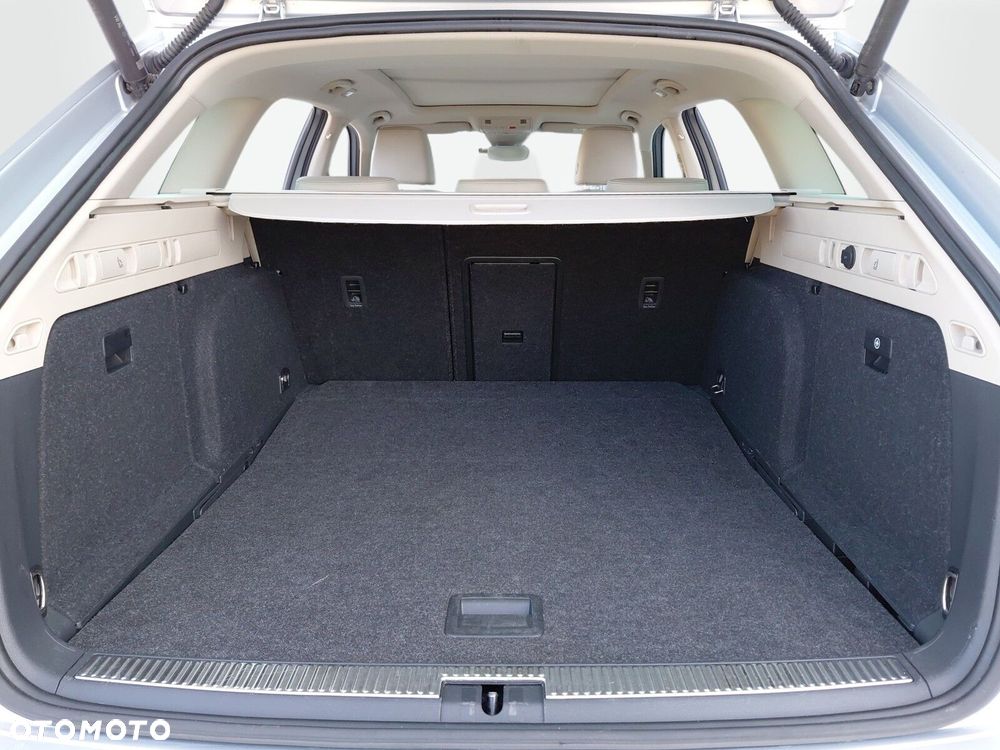 Skoda Superb 2.0 TSI L&K DSG - 12