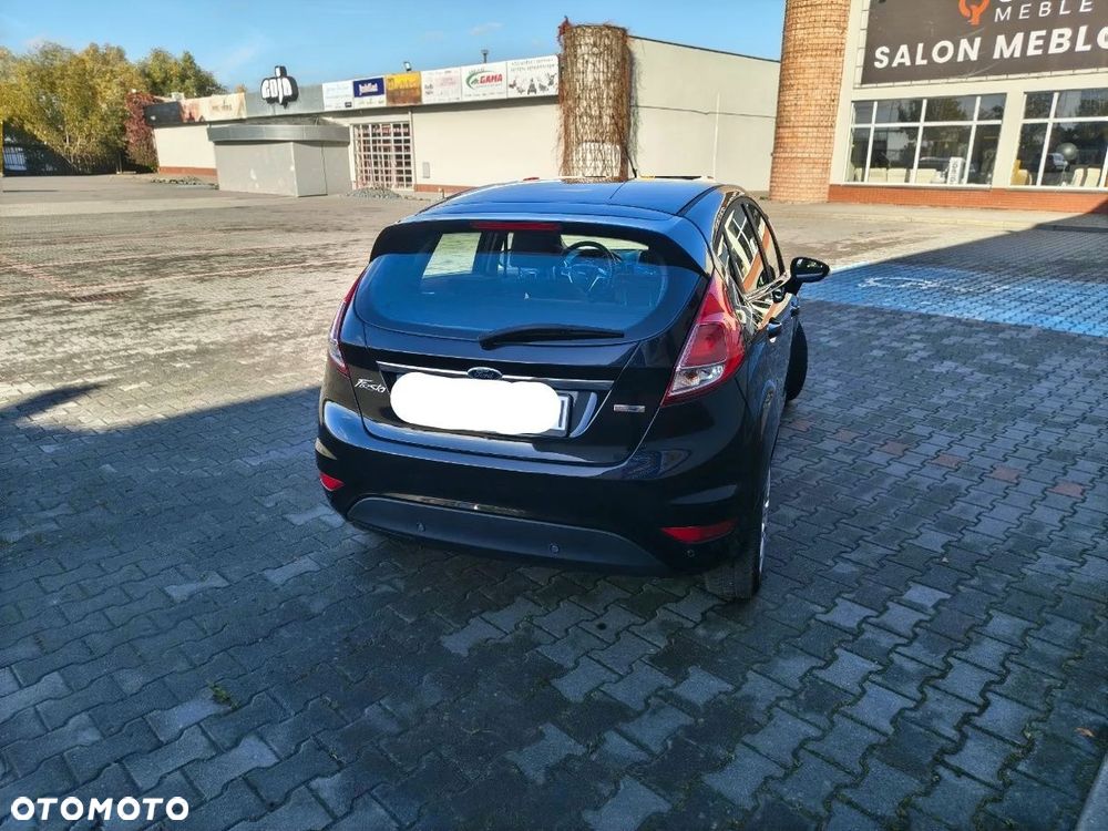 Ford Fiesta 1.6 TDCi DPF Titanium - 5