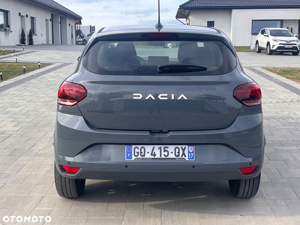 Dacia Sandero TCe 90 Essential - 5