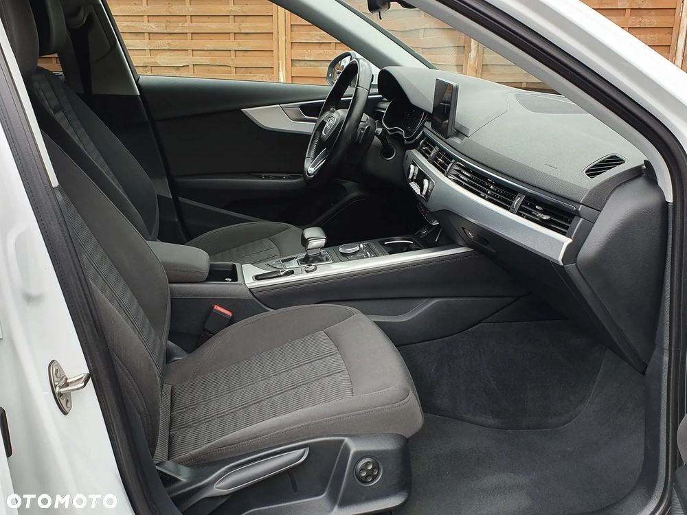Audi A4 Avant 2.0 TDI S tronic - 13