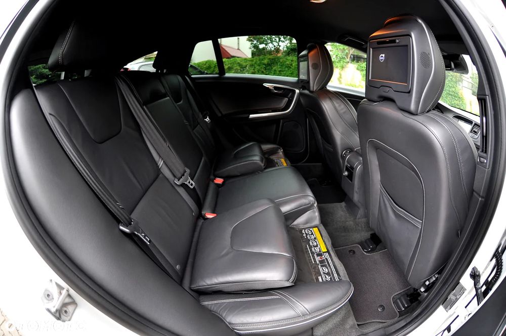 Volvo V60 T5 Geartronic Powershift RDesign - 29