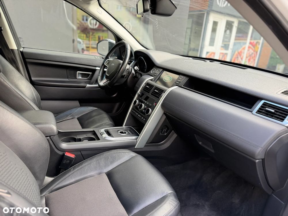 Land Rover Discovery Sport 2.0 Si4 S - 27