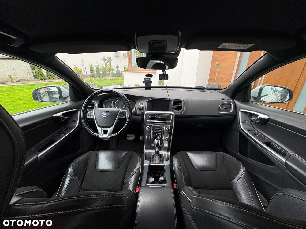 Volvo S60 T4 Momentum - 2