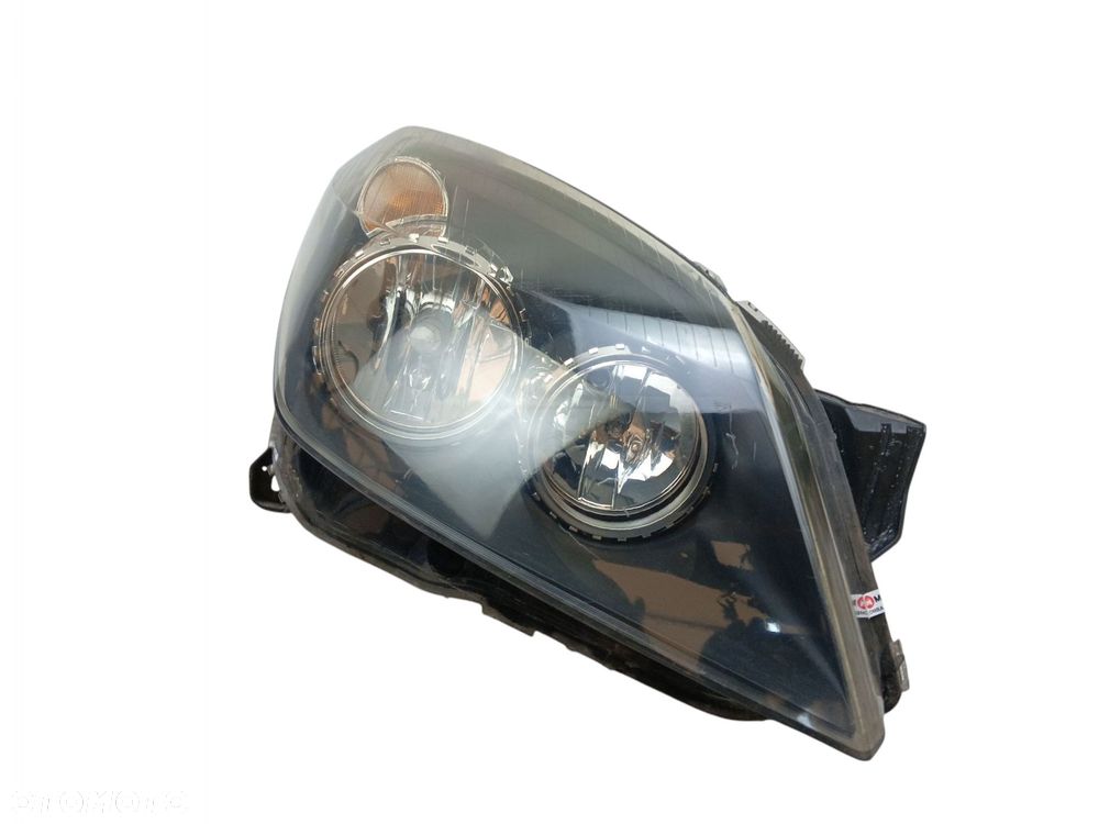 LAMPA REFLEKTOR PRAWY PRZÓD OPEL ASTRA III H (2004-2006) 24451033 EUROPA - 1