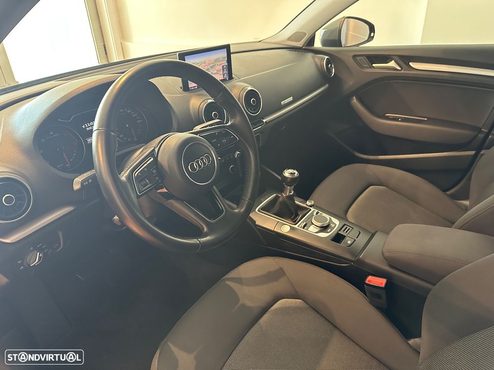 Audi A3 Limousine 1.6 TDI Design - 7