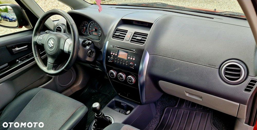 Suzuki SX4 - 31