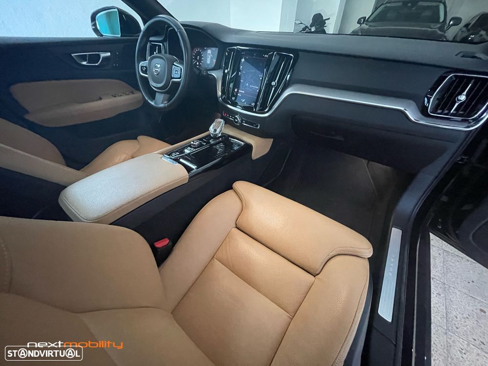 Volvo V60 2.0 T8 AWD TE Inscription - 19