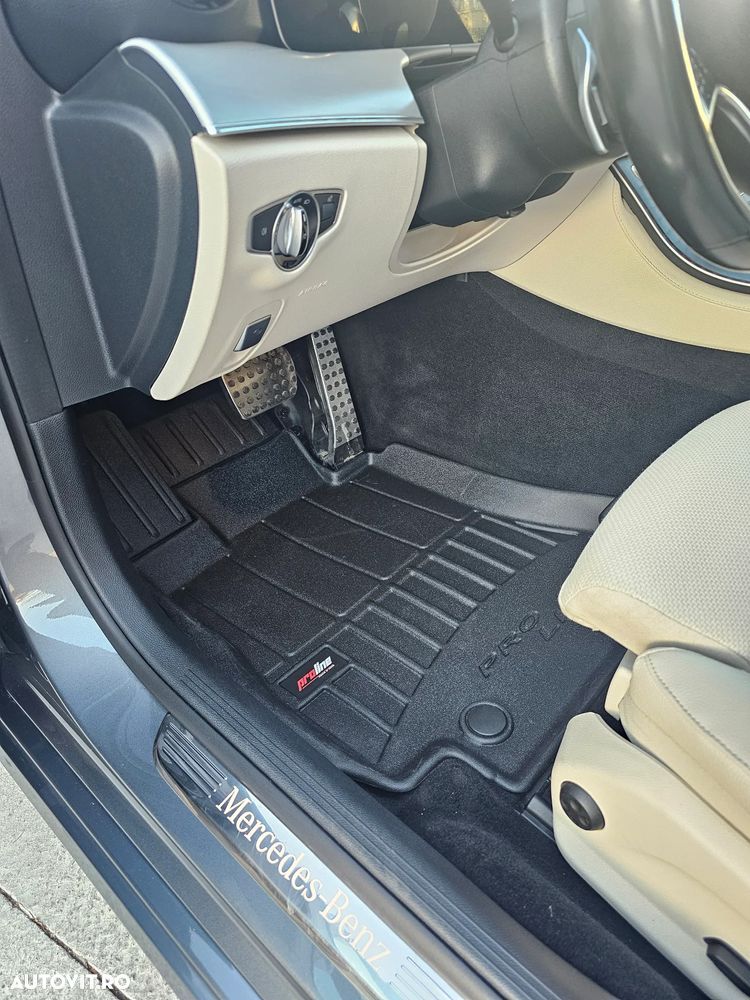 Mercedes-Benz E - 33