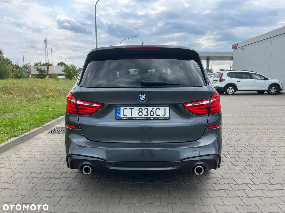 BMW Seria 2 220d xDrive M Sport - 4